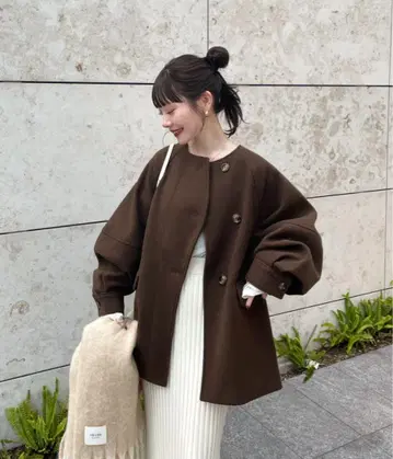 hinari 웨이브 디자인 미들 코트 Free 사이즈