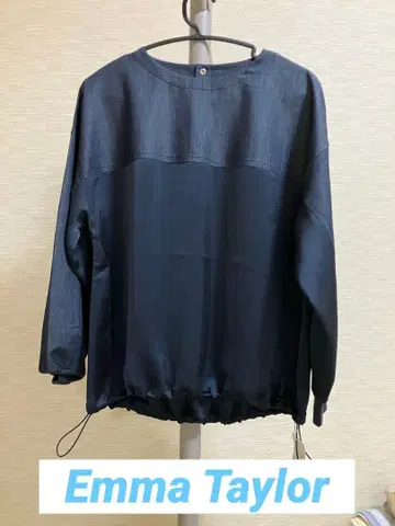 데님 라이크 도킹 드로스트 헴 풀오버