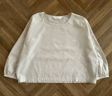 미나 페르호넨 plus 블라우스 구매 전 설명문을 읽어 주세요