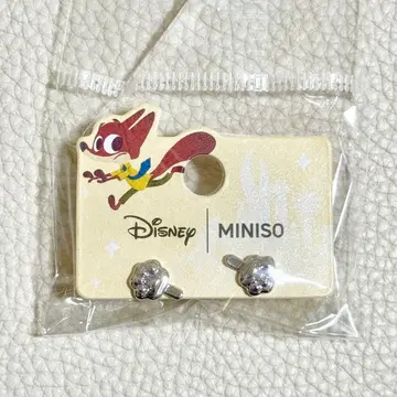 해외 MINISO 주토피아 귀걸이 닉
