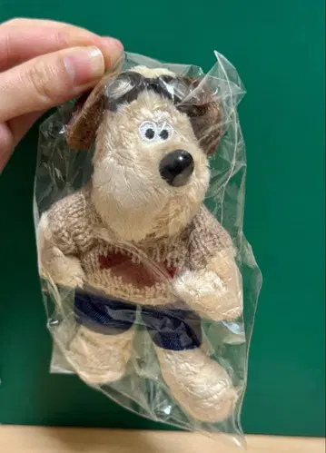 [ 미개봉 새상품 ] 그루밋 봉제 인형 키링 스웨터