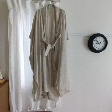 meveeva 울 린넨 판초