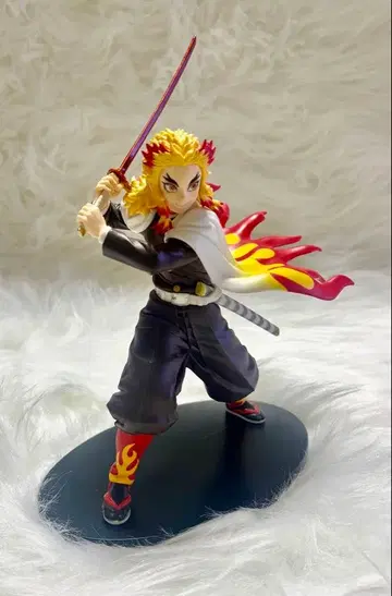 귀멸의 칼날 렌고쿠 쿄쥬로 피규어