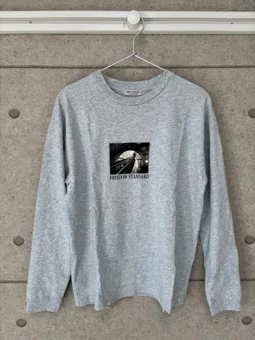 BEAUTY&YOUTH FREEDOM 프린트 롱T셔츠