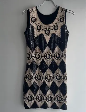 아르데코 스타일 슬리브리스 원피스