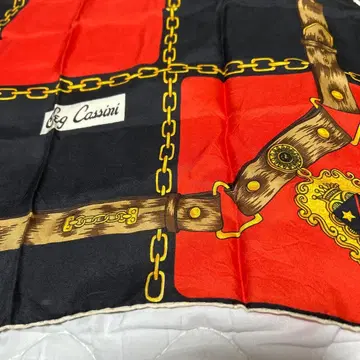 올레그 카시니 실크 스카프