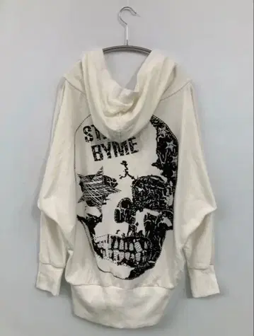 스컬 프린트 후드티 (girls tees)