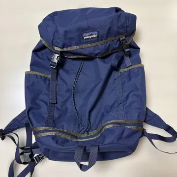 patagonia 파타고니아 네이비 백팩 28L