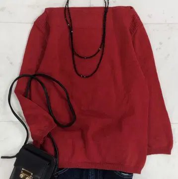 이에나 보트넥 니트 빨간색 울 7부 소매