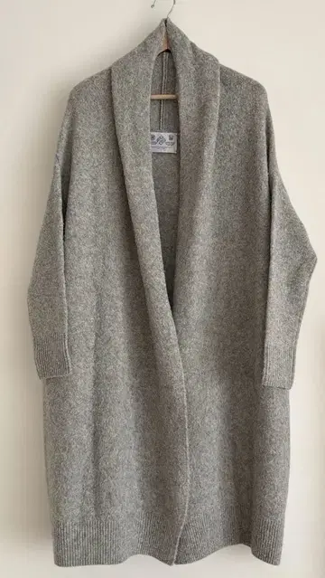 R&D.M.Co- 올드 맨즈테일러 울 니트 로브