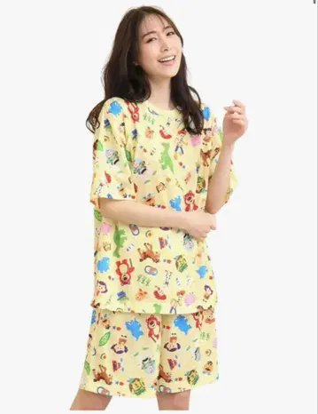 aimerefeel 토이 스토리 룸웨어 올 패턴 반팔 상하의 세트