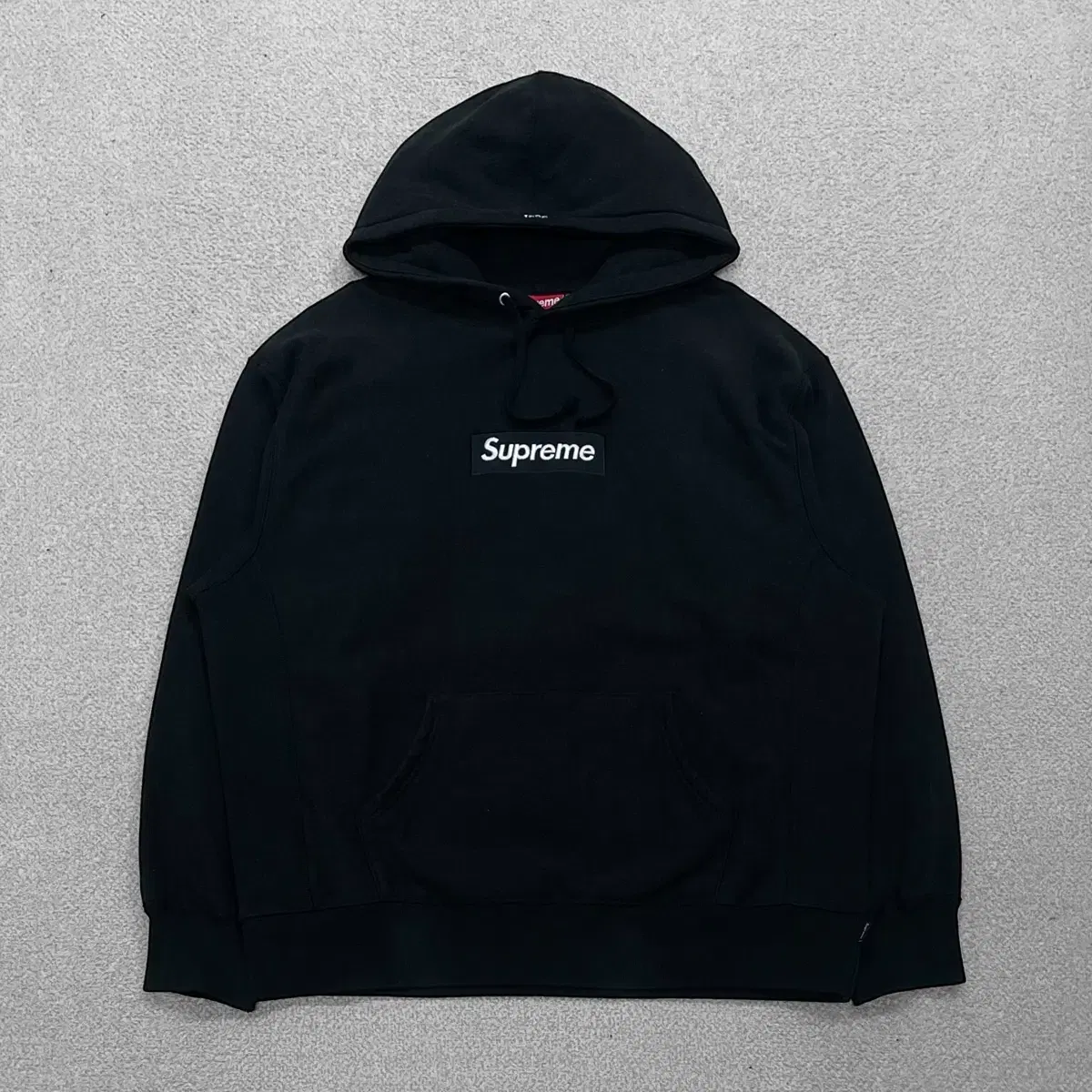 Supreme Box Logo Hoodie 21fw Charcoal on Bunjang Global Site.