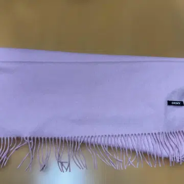 DKNY 핑크 프린지 스톨