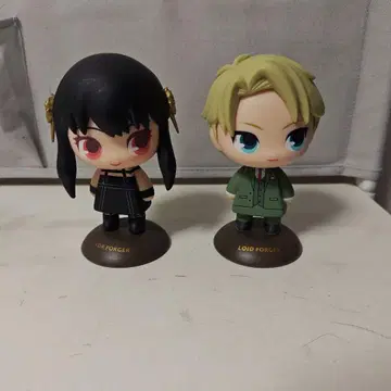 요르 포저 로이드 포저 피규어 세트