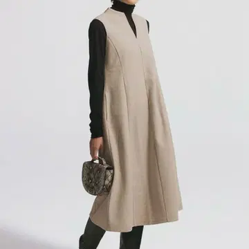 새상품급 두클라쎄 [세탁 가능] 멜톤 터치 오버롤 스커트 베이지 S