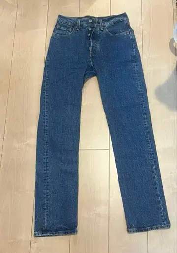 Levi's 501 W24 L30