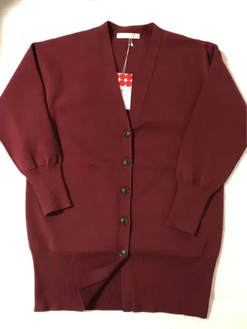 두클라쎄 가디건 미사용 새상품