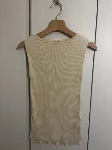 AURALEE 기가 보트넥 슬리브리스 탑 cream