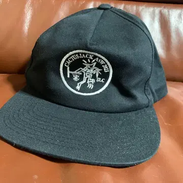 초레어 새상품 travis scott cactus jack cap