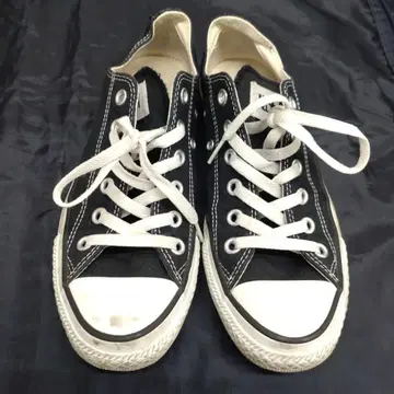 (C) CONVERSE 블랙 로우컷 스니커즈