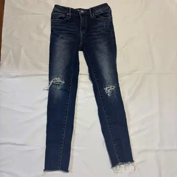 AZUL by moussy 스키니 데님 23인치