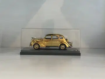 토요다 AA형 승용차 Toyoda AA sedan 1/43 Gold