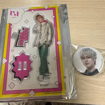 INI 사노 유다이 아크릴 스탠드 캔 배지