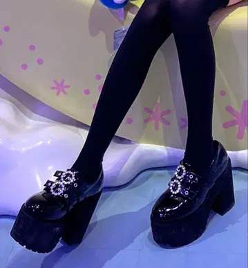 Bubbles 더블 버클 통굽 신발 23.5