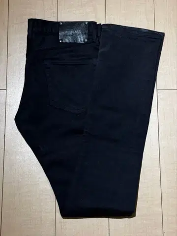 ISAMUKATAYAMA BACKLASH 스키니 데님 팬츠