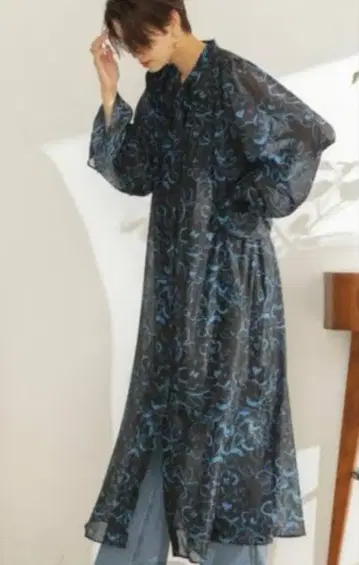 로즈버드 플로럴 프린트 롱 드레스