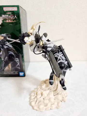 진격의 거인 1번 복권 피규어 B상 리바이