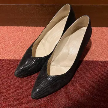 yoshito 블랙 펌프스 (23cm / 약 5cm 힐)