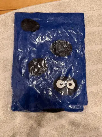 지브리 파크 한정판 신상품 머플러 마쿠로쿠로스케 토토로 미개봉 새상품