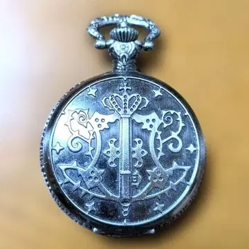 블랙 집사 회중시계