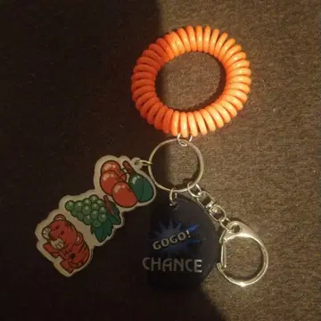오렌지 컬러 캐릭터 키링