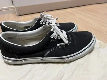 VANS 블랙 스니커즈 올드스쿨