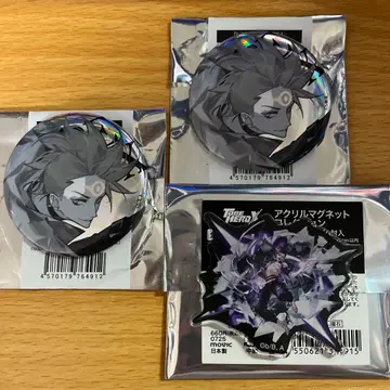 TO BE HERO X POPUP SHOP 오로라 캔 배지 양룡