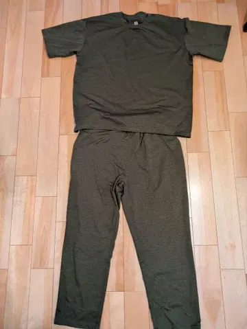 Russelathletic 셋업 올리브 그린 M