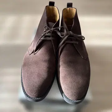 브라운 스웨이드 처카 부츠