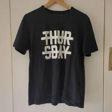 COMME CA ISM THURSDAY 티셔츠 L 사이즈