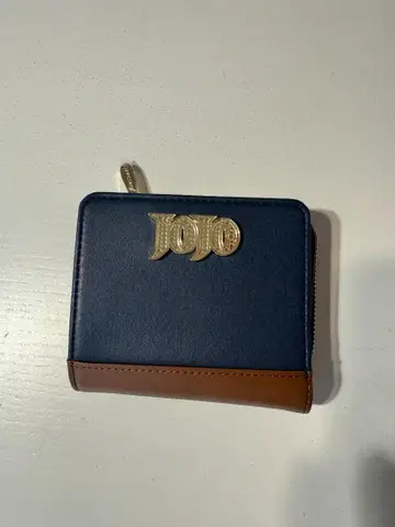 사만사 베가 죠죠 접이식 지갑