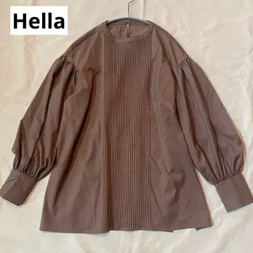 Hella 헤라 핀턱 블라우스 브라운 계열 프리 사이즈