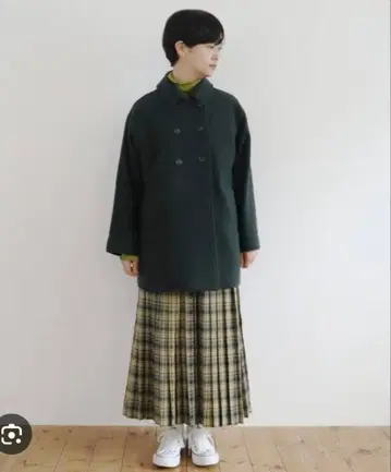 다크 그린 울 피코트