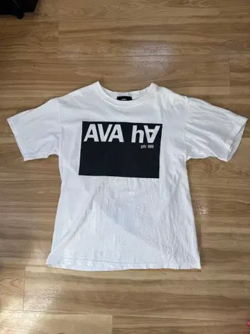 GDC 지디씨 AVA HA 티셔츠 사이즈 M