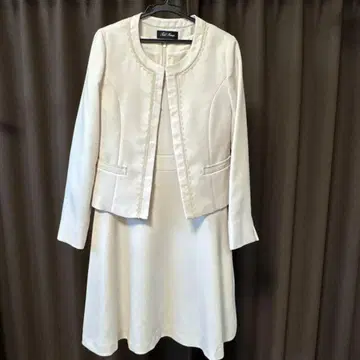 AddRouge 화이트 원피스 수트 자켓 포함 9AR