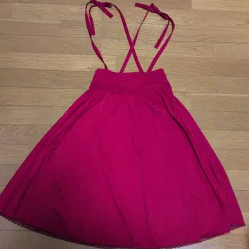 허니시나몬 서스펜더 플레어 스커트 빨간색