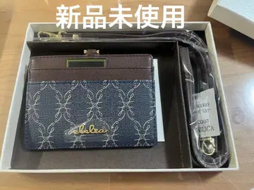 클레리아 패스 케이스 네이비 미사용 새상품