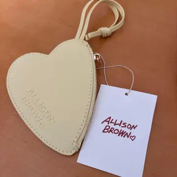 [택 포함] 앨리슨 브라운 인조 가죽 파우치 사에코 씨