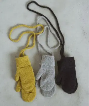 [ 미사용 새상품 ] anuke Boucle Knit Mitten 그레이