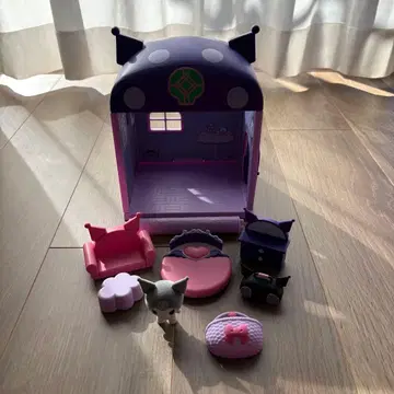 산리오 마이멜로디 쿠로미 인형의 집